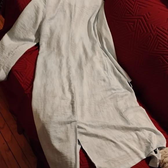 Light Blue silkyLong Coat with Blue White inner lining 17 inc p2p 45 inch long - Picture 2 of 12